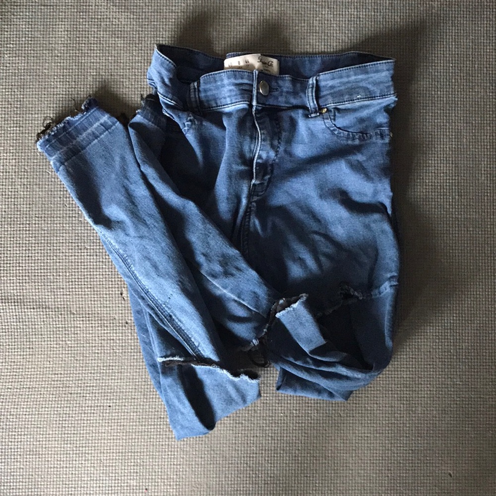 Ripped jeans